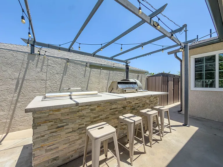 17631 Willard St — Photo 30