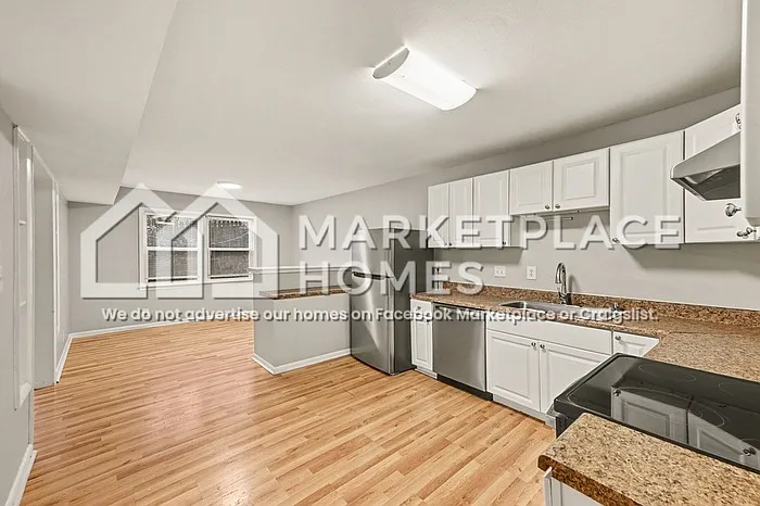 427 Whispering Pines Dr — Photo 9
