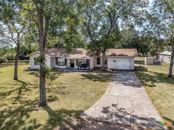 234 Josephine Ln, Victoria, TX 77905