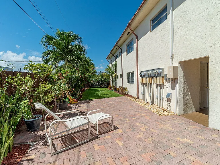 308 Southwind Ct #8 — Photo 16