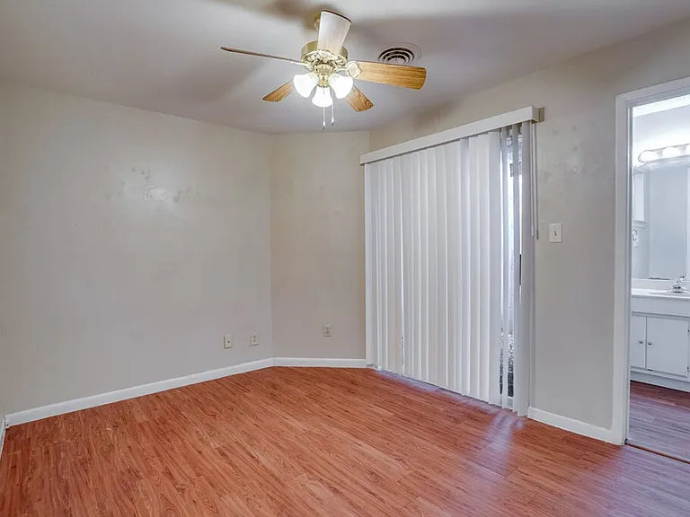 1503 Wheless Ln — Photo 11