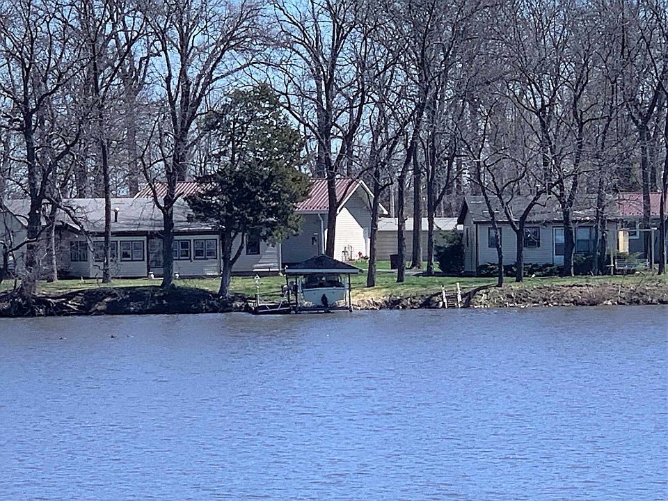 1st image of 6196 N Bedford Bay Ct