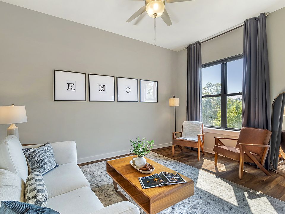 Model Living Room