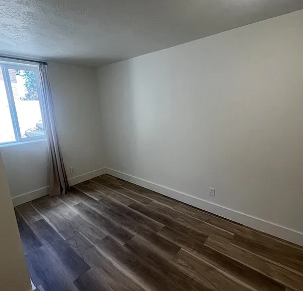 6836 S 1495 E — Photo 21