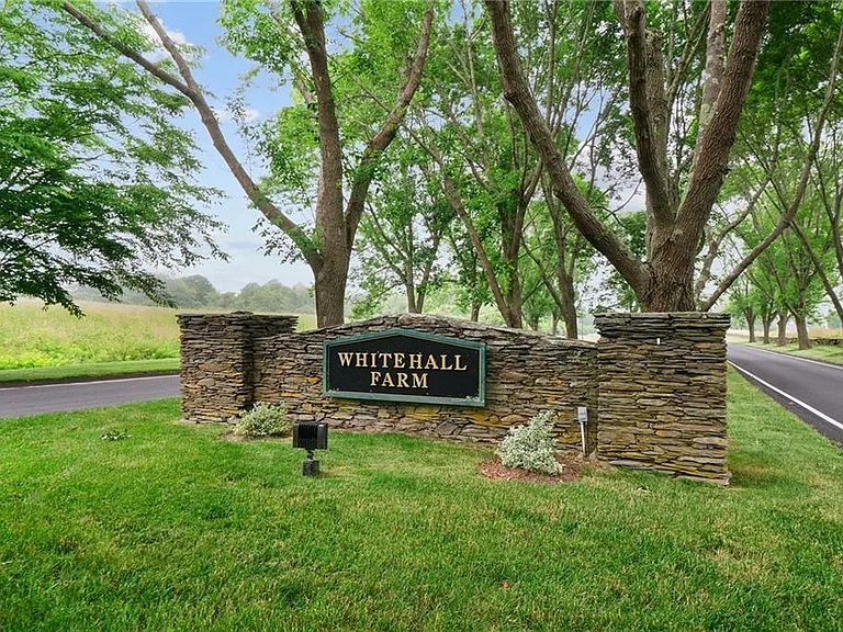 510 Corey Ln — Photo 25