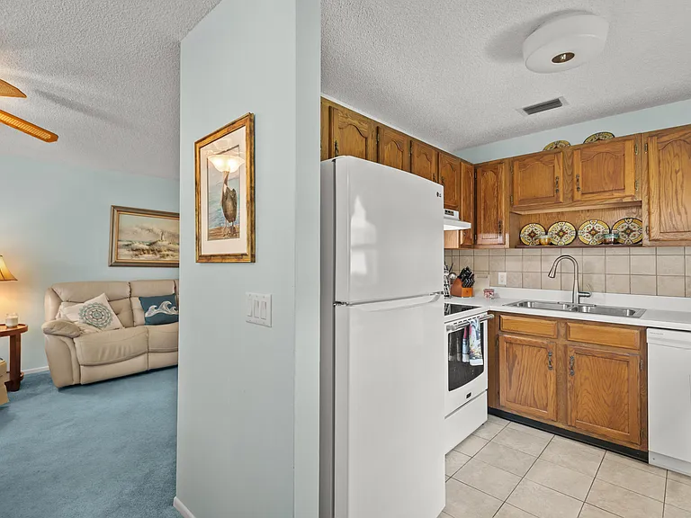 36 Vista Gardens Trl #205 — Photo 7