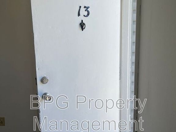 2nd image of 123 Circle Dr #13