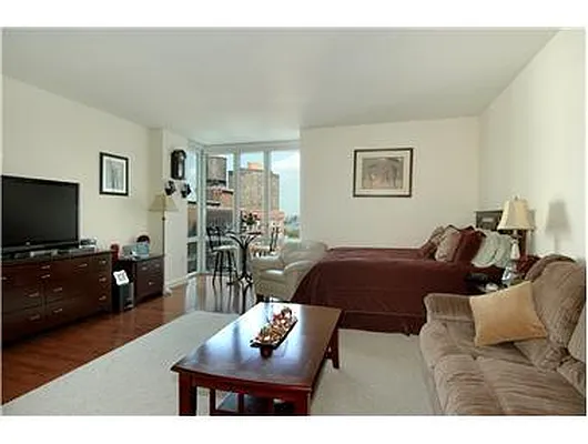 Rented by Douglas Elliman | media 5