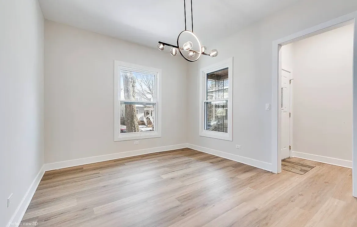 Building Photo - 1122 Sherman Ave #1