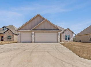 101 Rivercrest Dr, Brookland, AR 72417