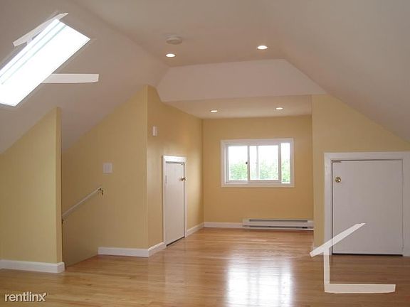 41 North Crescent Circuit #2 Boston (Brighton) Unit Photo