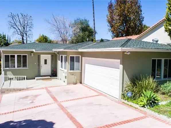 3211 Fair Oaks Ave, Altadena, CA 91001