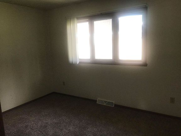 5th image of 2715 14th St S