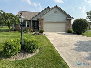 502 E Park St, Oak Harbor, OH 43449