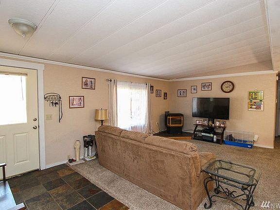 4th image of 11945 Clear Creek Ct NW