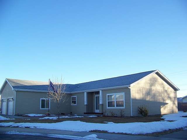 1st image of 3001 Goldenrod Ct