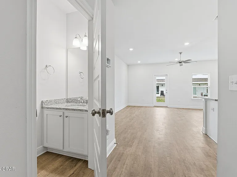 1678 Caleigh Ct — Photo 4