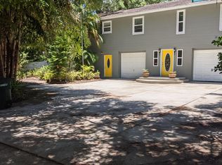 1048 Suwanee St, Safety Harbor, FL 34695