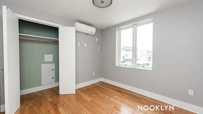 Rented by Nooklyn NYC LLC | media 12
