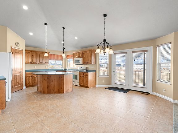 4th image of 7257 S Rural Rd