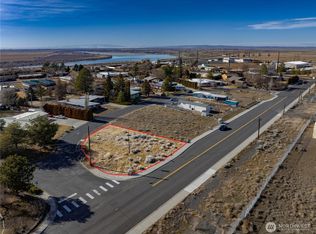 538 Fairchild Loop, Moses Lake, WA 98837