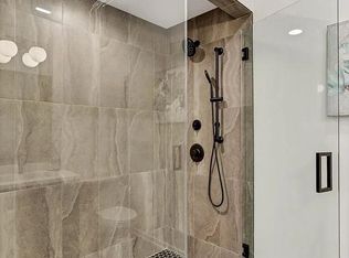 5205 S Wabash Ave #1, Chicago, IL 60615