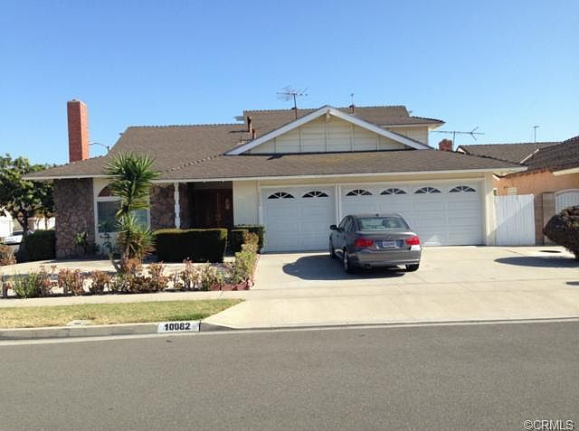 1st image of 10082 Green Fern Cir