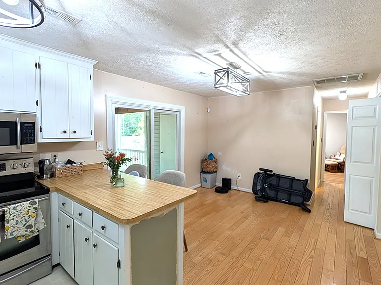 5212 Hickory Fork Rd — Photo 6
