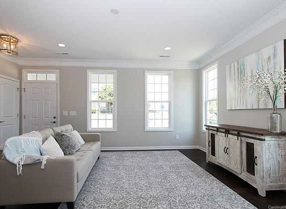 4th image of 136D Morning Mist Ln #67