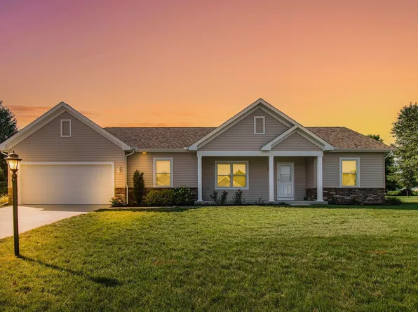 13538 Crestwicke Ct, Middlebury, IN 46540