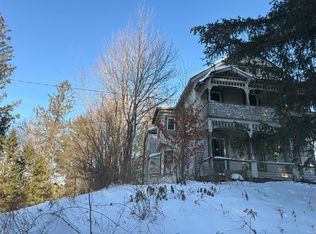 10 Bridge St, Johnsonville, NY 12094