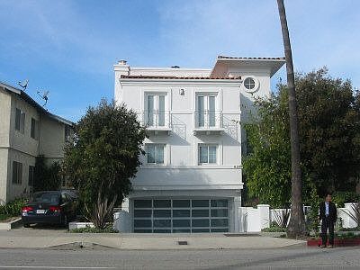 1st image of 627 S Catalina Ave