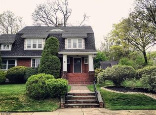 2 Princeton Pl, Montclair, NJ 07043