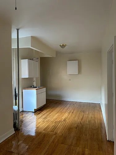 2322 Hughes Ave #H Photo 1