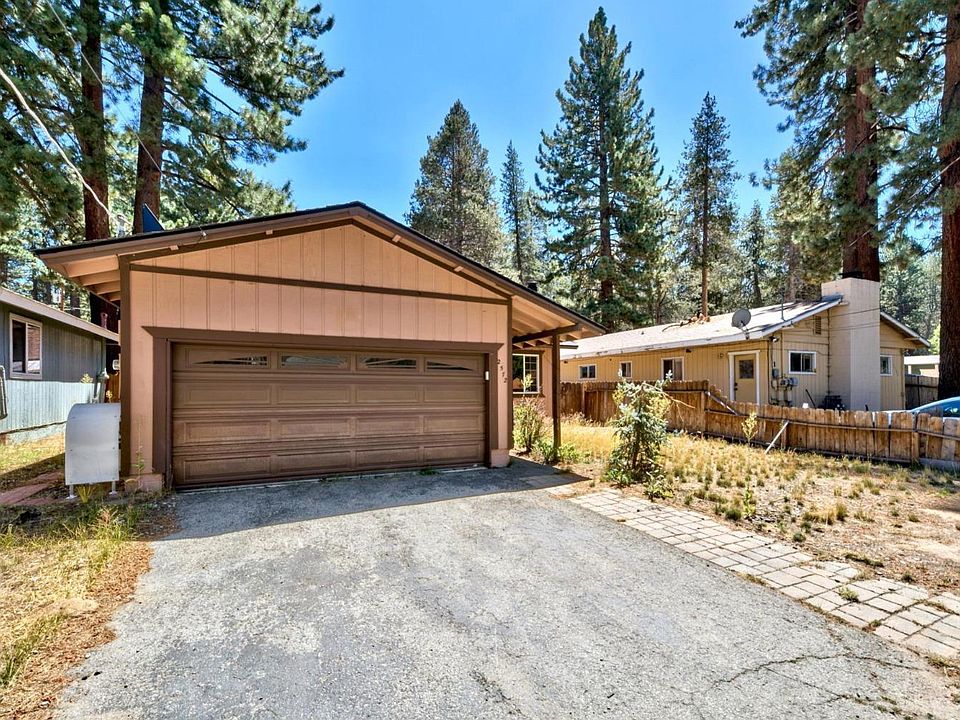 2nd image of 2572 Elwood Ave