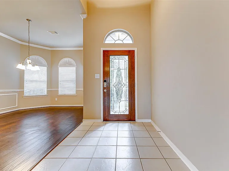 22119 Cassini Ct — Photo 5