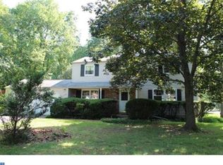 142 County Line Rd, Lansdale, PA 19446