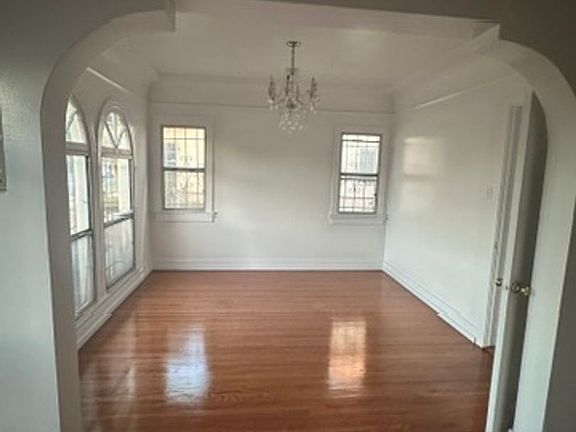 5th image of 1156 W 65th St