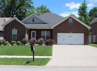 7607 Pavilion Park Rd, Louisville, KY 40214