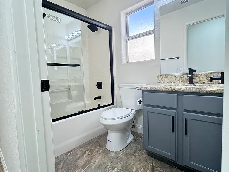 8378 Cool Creek Ave — Photo 9