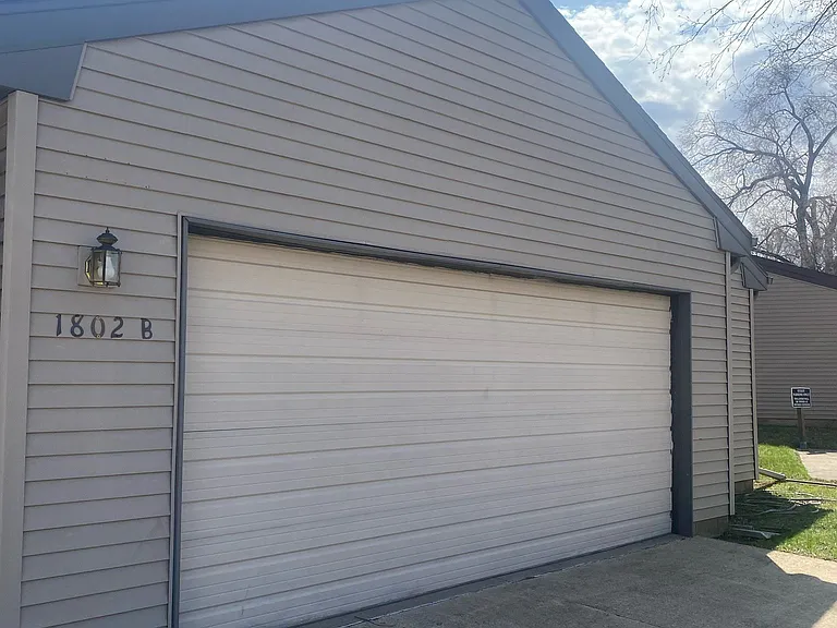 1802B Glenwood Oaks Ct — Photo 15