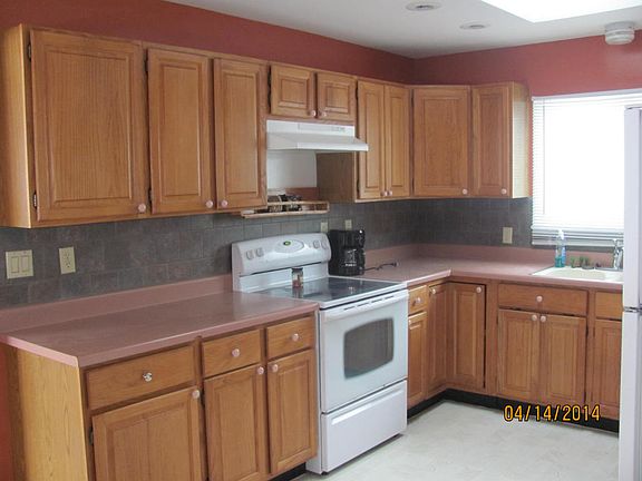 4th image of 407 S 6th St