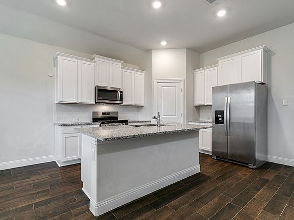 4th image of 11221 Cobalt Dr