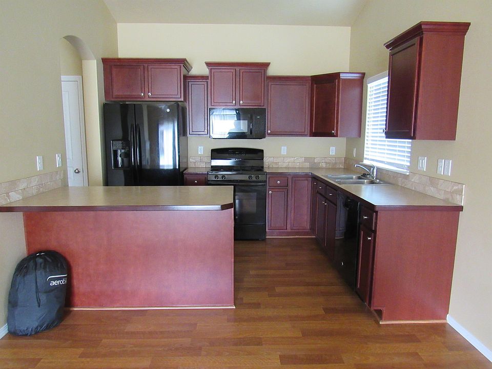 Open Kitchen with Huge Pantry Closet
