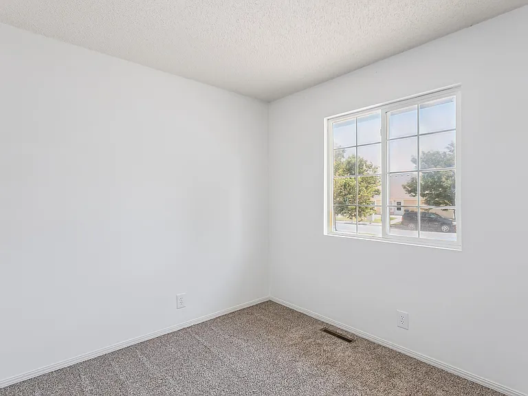 4319 S Elizabeth Ave #4 — Photo 8