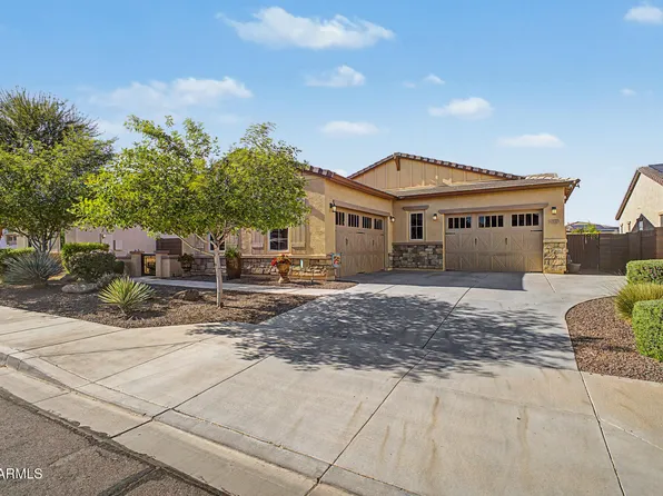 17232 W ECHO Lane, Waddell, AZ 85355