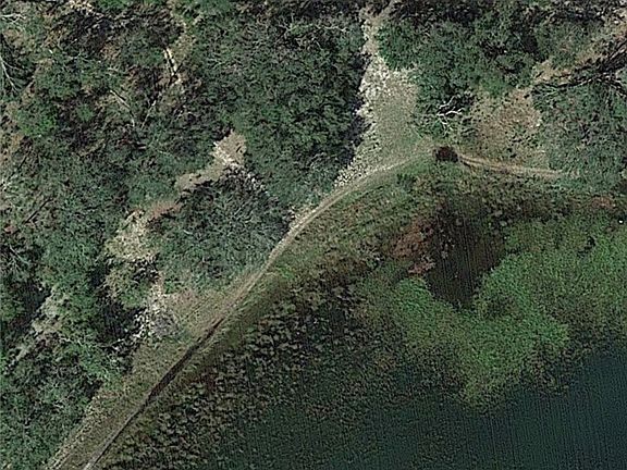 3rd image of Delft Dr