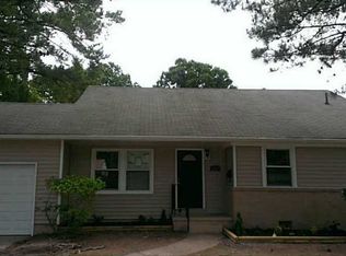 1709 Skyline Dr, Norfolk, VA 23518