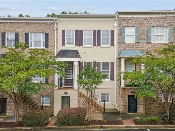 997 Pearl Point, Sandy Springs, GA 30328