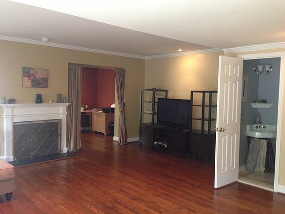 3rd image of 5015 V St NW